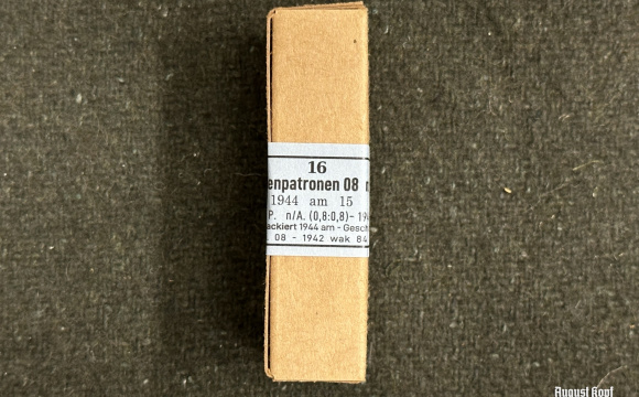 Empty box 16 Pistolenpatronen 08 type.4