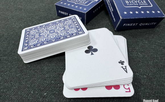 Nice replica of wartime US playing cards.