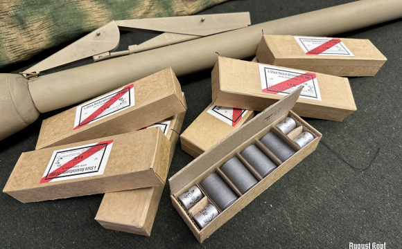 Panzerfaust klein - FPZ 8001 and Kl. Zdlg. 34 package