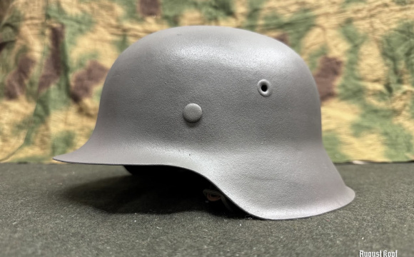 Original german M42 WW2 battle helmet EF68 4186? (Emaillerwerk AG),, restored for reenactment use.