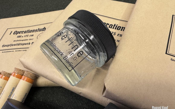 Vaseline glass container
