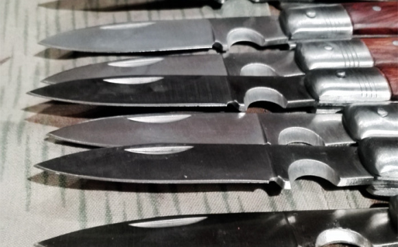 German duty knife
