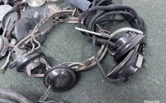 Cleaning Feldfu project material 3