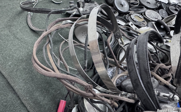 Cleaning Feldfu project material 3