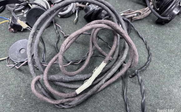 Cleaning Feldfu project material 3