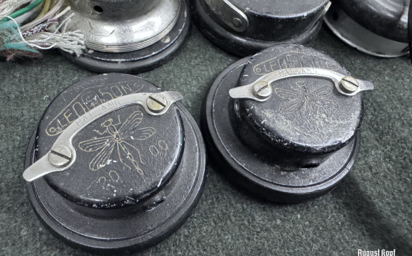 Cleaning Feldfu project material 3