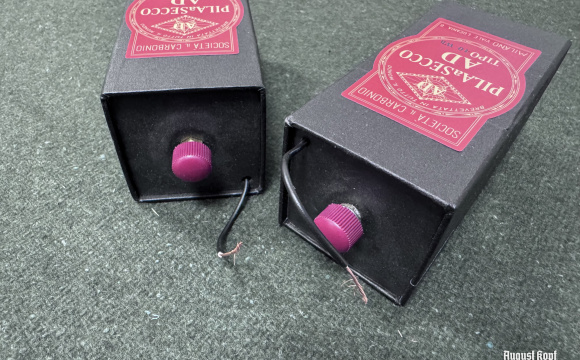 Fieldphone d T-30 Battery design IT