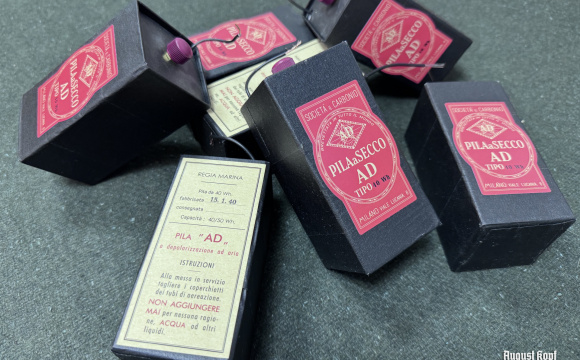 Fieldphone d T-30 Battery design IT