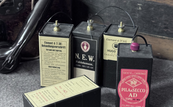 Fieldphone Feldelement Battery design WW1