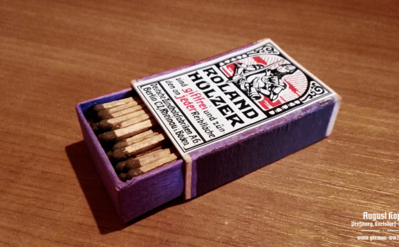 Complete box of historical matches.