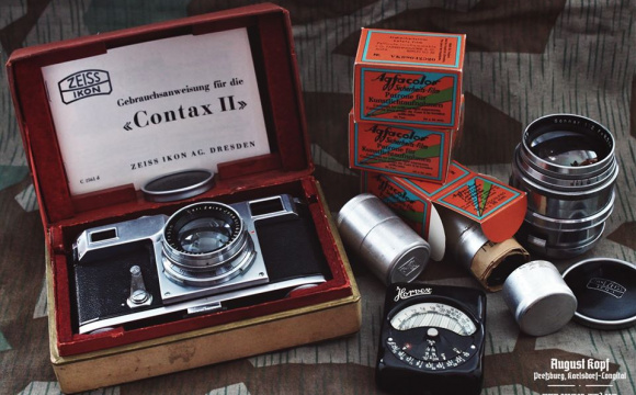 Contax II camera instructional booklet