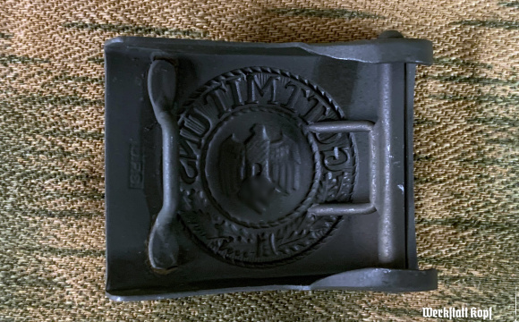 Wehrmacht Heer Buckle - feldgrau steel