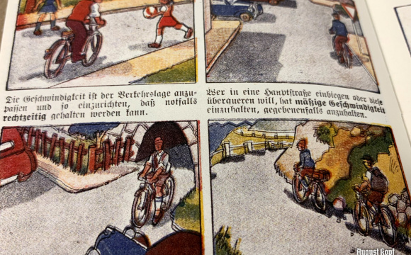 Radfahrer im Verkehr - Cyclists booklet