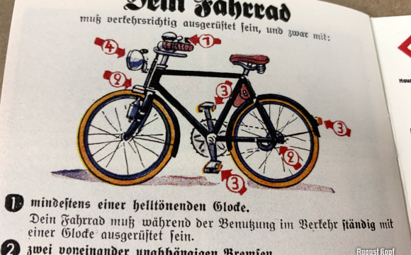 Radfahrer im Verkehr - Cyclists booklet