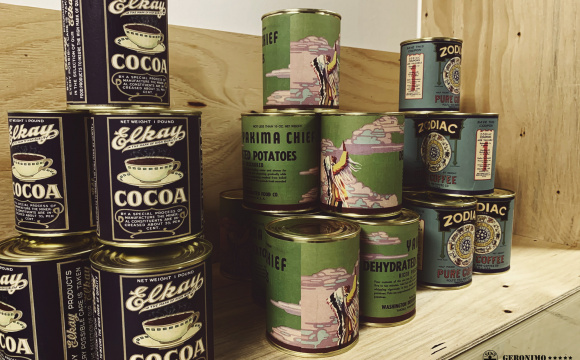 Authentic US can label design of the 1930’s – 1940’s period.
