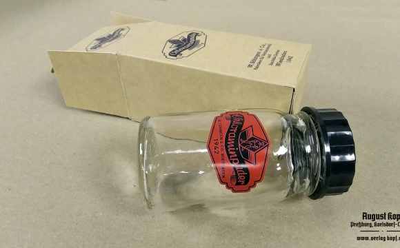 Chloraminpuder bottle package