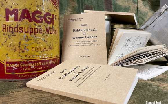 Pocket handbook for Wehrmacht field chefs, published by Oberkommando der Wehrmacht.