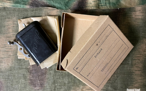 Popular coffee grinder in very good condition.