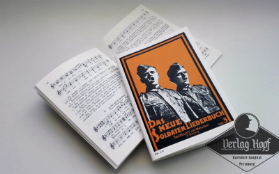 Complete set of Soldaten Liederbuch
