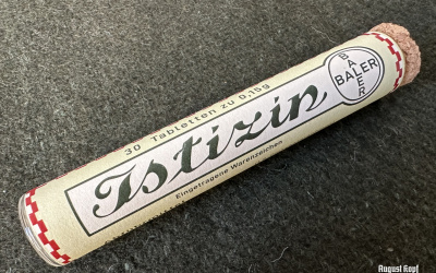 Istizin vintage vial
