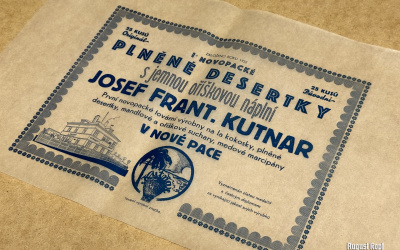 Unique set of 3 foil wrapper for sweet pastry products.