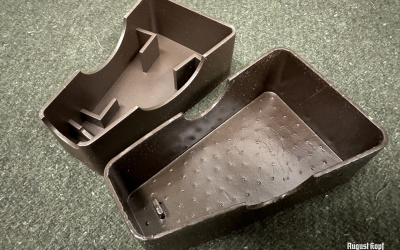 Empty protective box for shaving kit