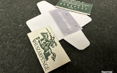 Hungarian wartime design of razor blades.