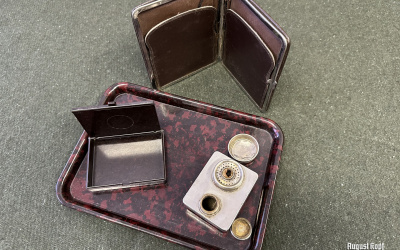 Desk set