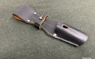 Early war model of leather bayonet frog for Kar98.