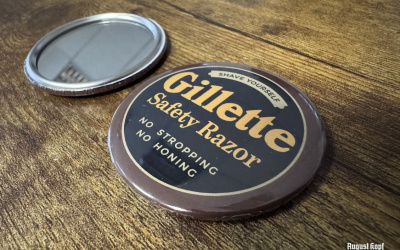 Nice advertisement pocket mirror served better than today's business cards.