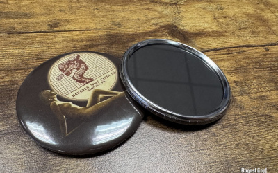 Nice advertisement pocket mirror served better than today's business cards.