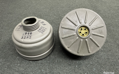 Good looking German FE37 marked filter in shade of feldgrau.