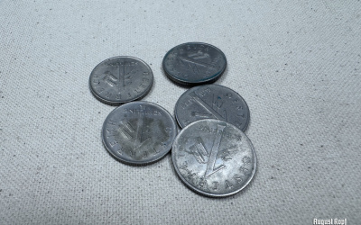 We offer sets of interwar Austrian coins 1934, all are valued 1 Schilling.