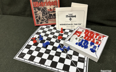 Wehrschach, also known as Tak-Tik, was introduced in 1937/1938 by the German National Socialist magazine Die Wehrmacht.