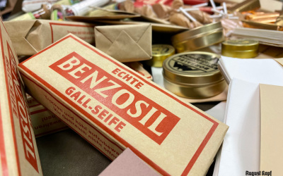 Weihnachten Mystery Box - reiche Tantchen