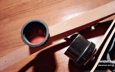 Premium field bottle strap with lid