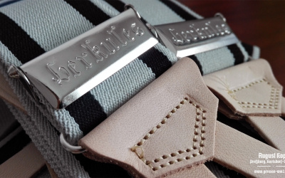 Amazing reproduction of civil WW2 Herkules suspenders.