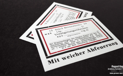 Set of paper labels for metal or paper box 15 Stück Brennzünder 24.