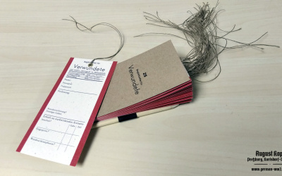 Medical tearing notebook worn by medical personnel in front dressing station - Truppenverbandplatz.
