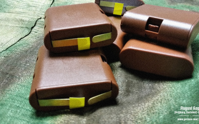 Battery holder 4,5V + label