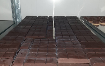 US 2OZ Sweet Chocolate