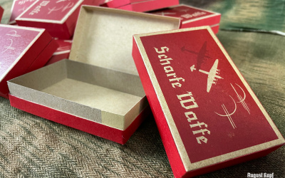 Exclusive box for cigarettes.