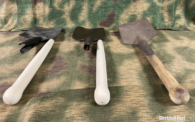 Replacement wooden handle for feldspaten.