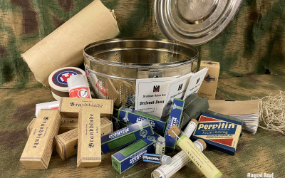 Huge set of combined original and accurate repro medical items.