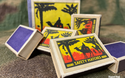 Single matchbox with postwar CCCP matches from 1960 era.