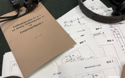 Feldfu instruction booklets set