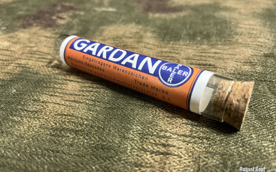 Authentic replica of Gardan (vintage medicine tube box).