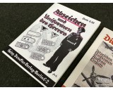 Set of 3 army uniforms/badges booklets