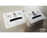 Genuine comb in DRK cardboard holder