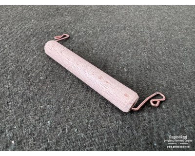 Vintage parcel carrying handle